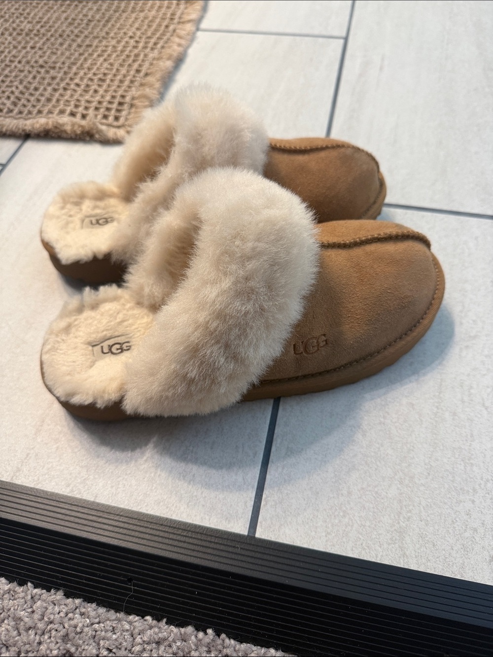 UGG clugette